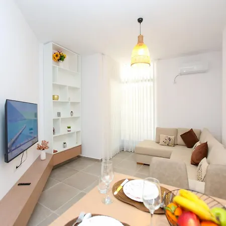 Apartment One-bedroom For Four Guests